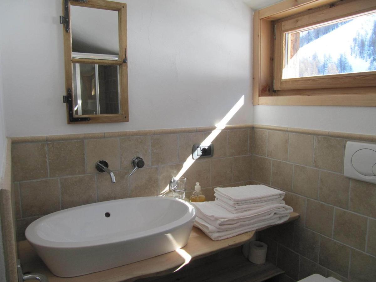 Bed&Breakfast Campaciol Livigno Habitación foto